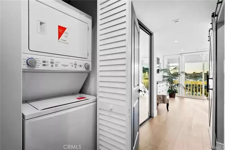 16443 Harbour Lane 11, Huntington Beach, California 92649