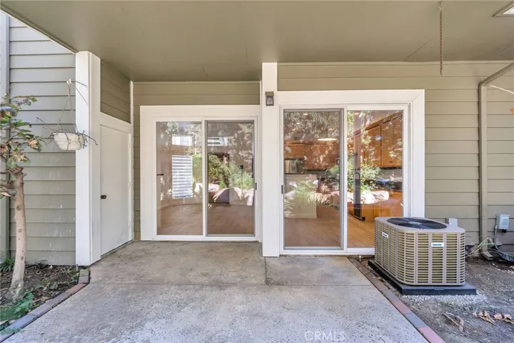 3021 Croyden Bay 97, Costa Mesa, California 92626