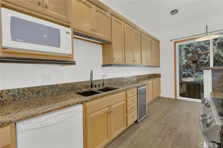 3021 Croyden Bay 97, Costa Mesa, California 92626