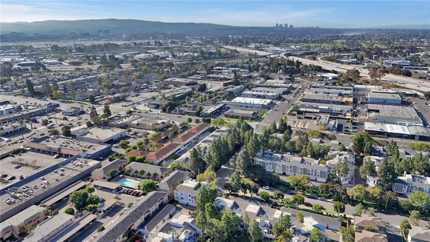 3021 Croyden Bay 97, Costa Mesa, California 92626