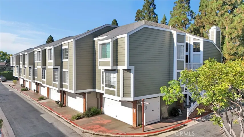 3021 Croyden Bay 97, Costa Mesa, California 92626