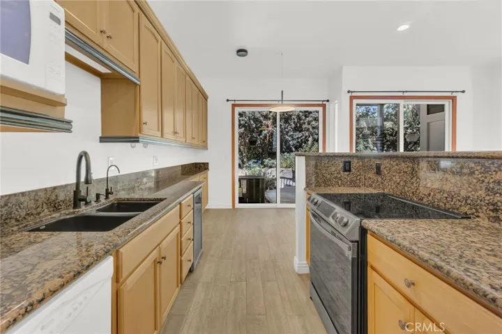 3021 Croyden Bay 97, Costa Mesa, California 92626