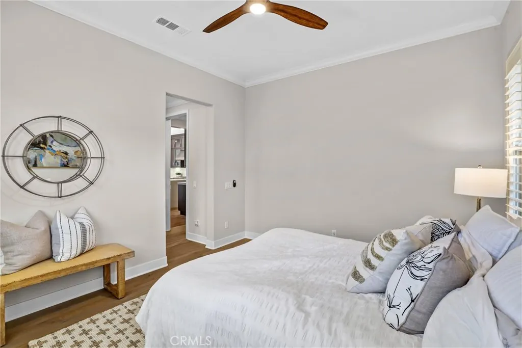 58 Sagan, Irvine, California 92618 home-pic-21