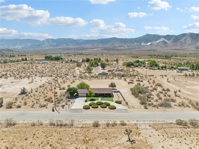 31175 Sherwood Street, Lucerne Valley, California 92356