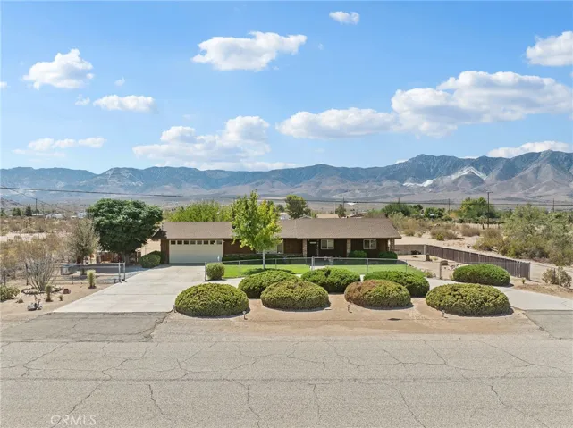 31175 Sherwood Street, Lucerne Valley, California 92356