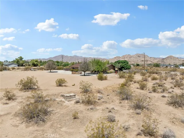 31175 Sherwood Street, Lucerne Valley, California 92356