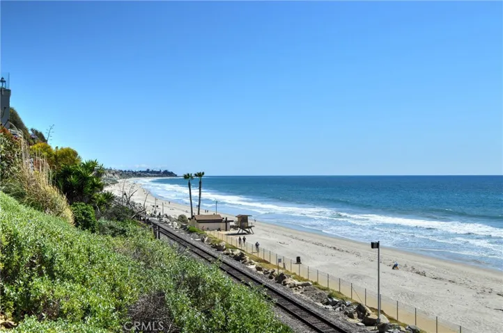 Short walk to the beach.