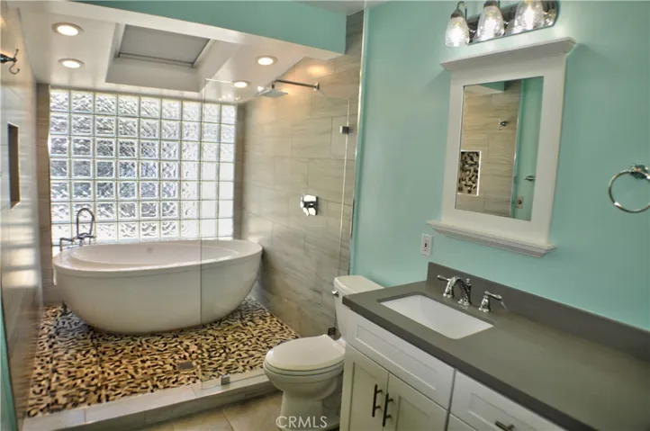 123 Avenida Valencia W, San Clemente, California 92672