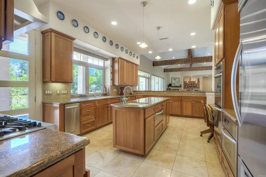 32920 Luiseno Circle Dr, Pauma Valley, California 92061 home-pic-21