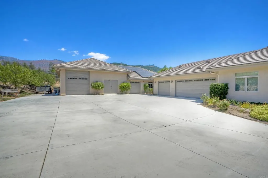 32920 Luiseno Circle Dr, Pauma Valley, California 92061 home-pic-57