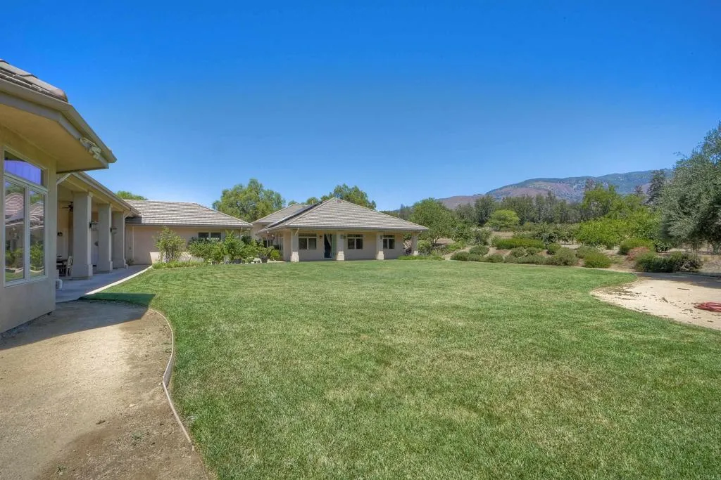 32920 Luiseno Circle Dr, Pauma Valley, California 92061 home-pic-50