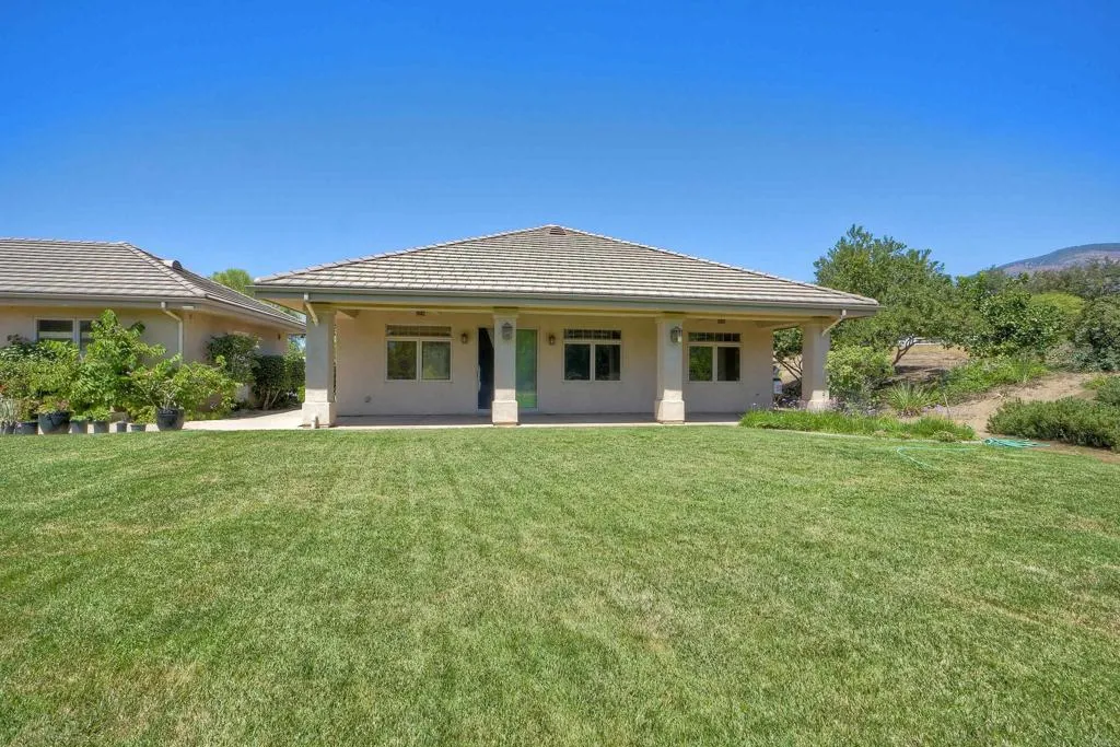 32920 Luiseno Circle Dr, Pauma Valley, California 92061 home-pic-52