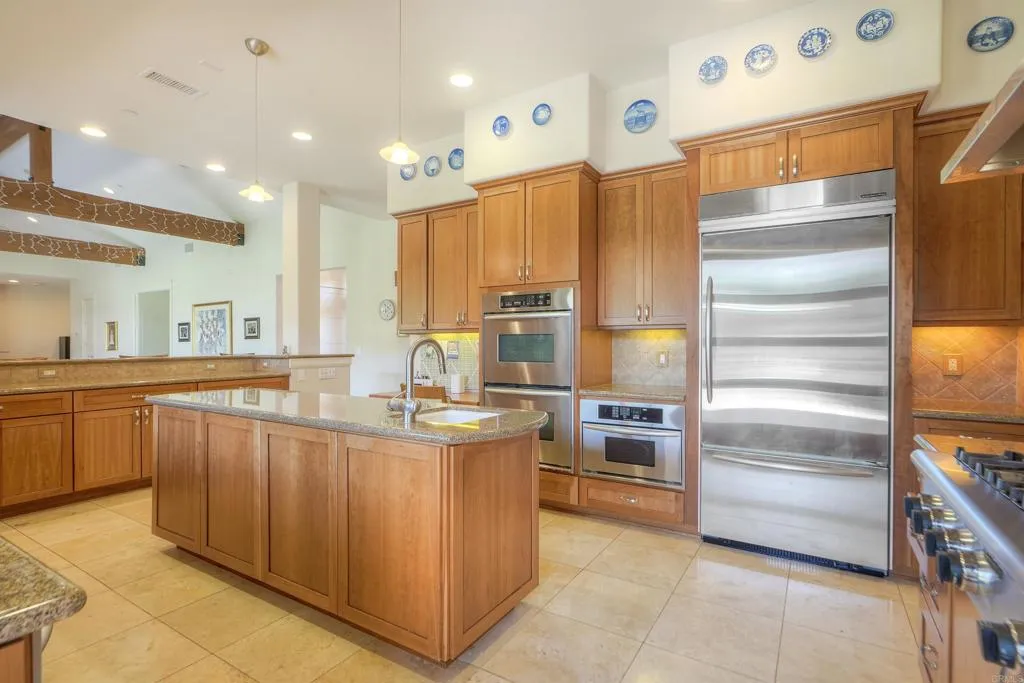 32920 Luiseno Circle Dr, Pauma Valley, California 92061 home-pic-23