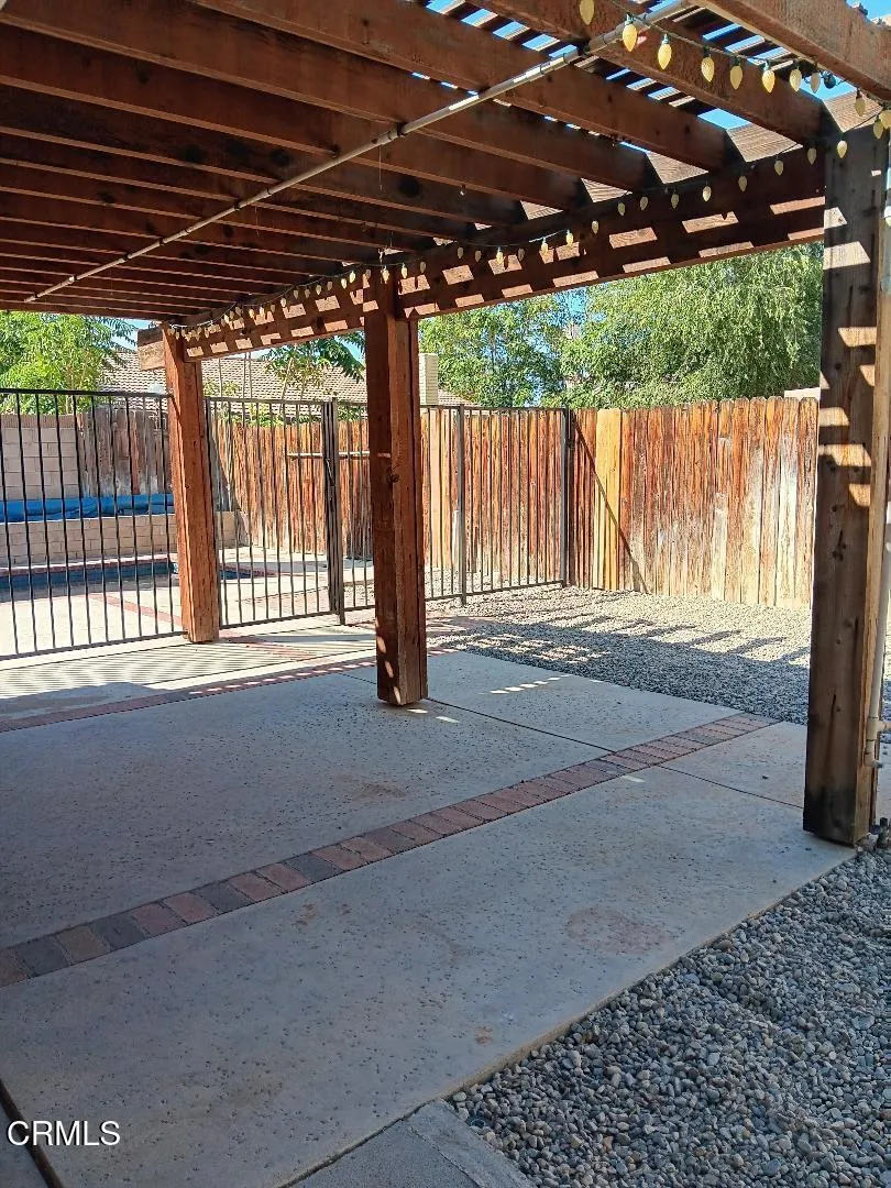 4552 Ridgewood Court, Palmdale, California 93552 home-pic-18