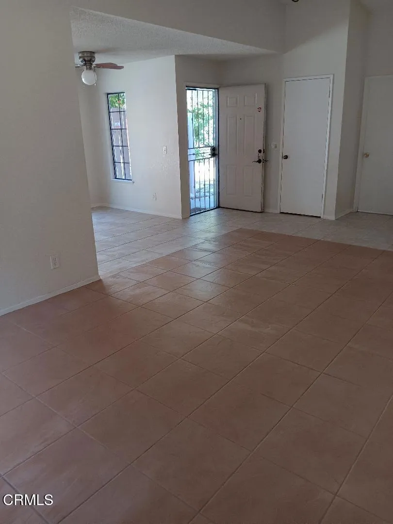 4552 Ridgewood Court, Palmdale, California 93552 home-pic-1