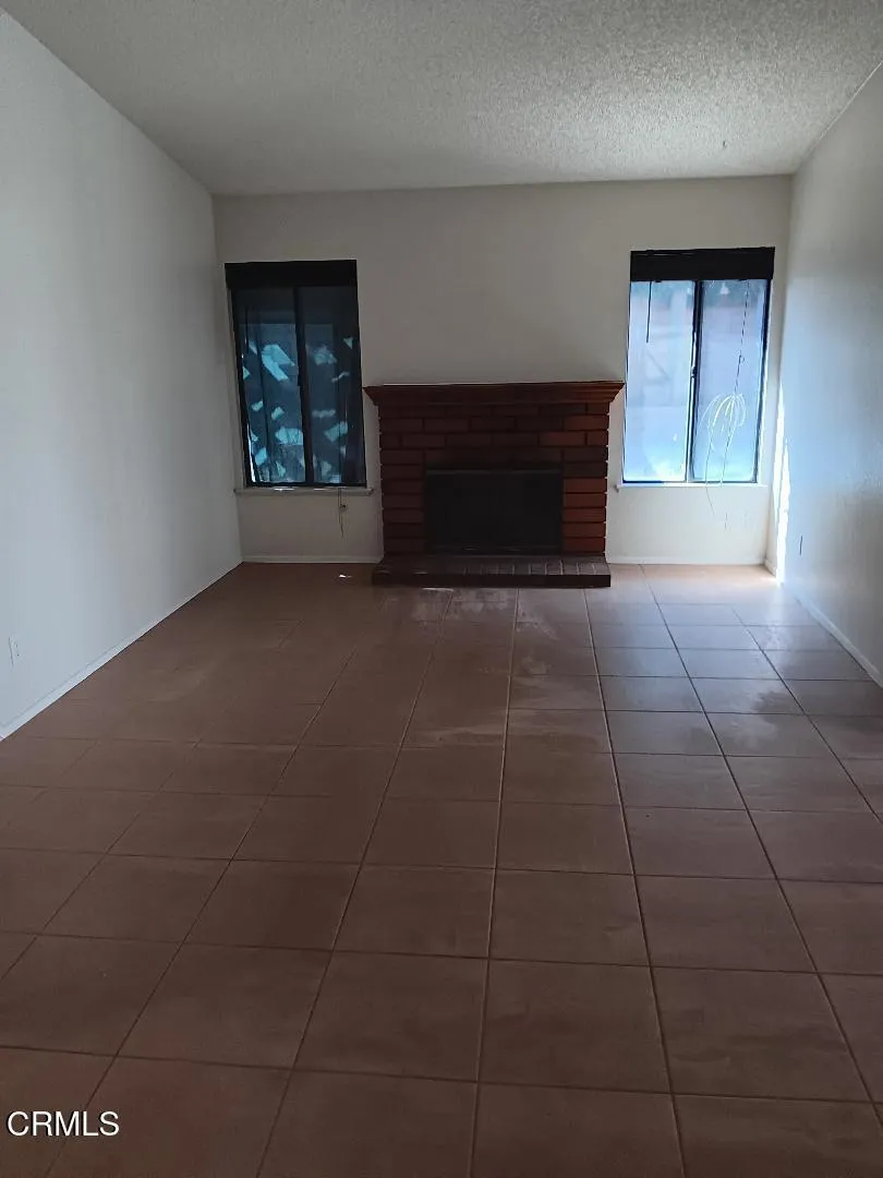 4552 Ridgewood Court, Palmdale, California 93552 home-pic-2