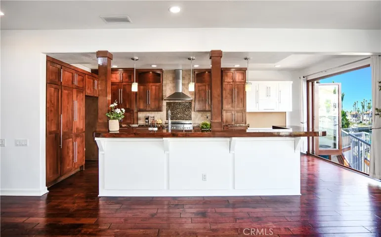 Large kitchen island