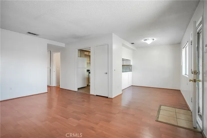 Living Room/Dining view