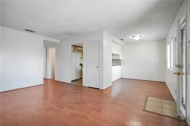 Living Room/Dining view