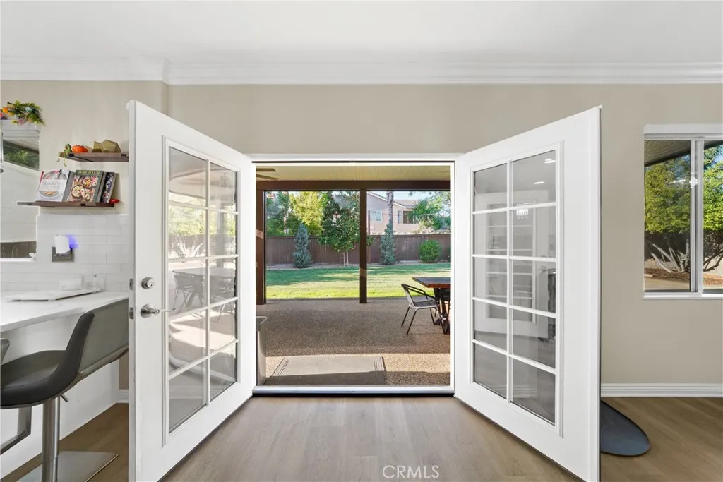 12410 Mimosa Lane, Riverside, California 92503 home-pic-10