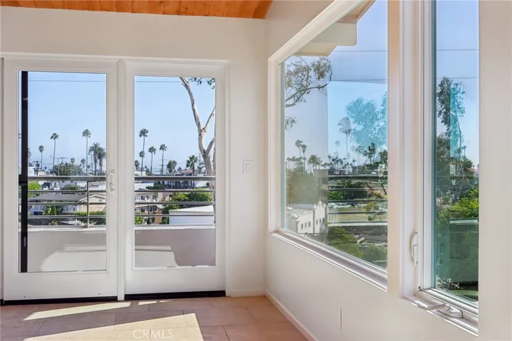 1310 N Avenida De La Estrella, San Clemente, California 92672