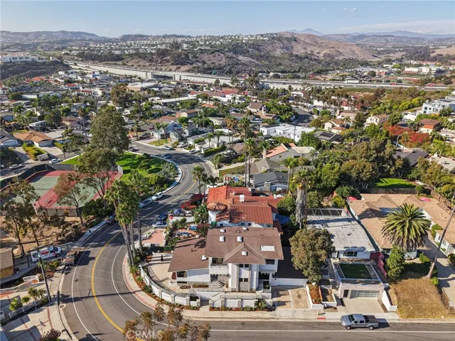 1310 N Avenida De La Estrella, San Clemente, California 92672