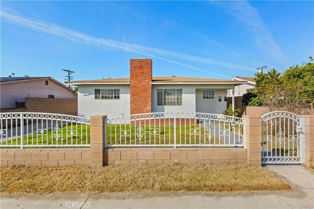 2511 Walnut Grove Ave, Rosemead, California 91770, 2 Bedrooms Bedrooms, ,1 BathroomBathrooms,Residential Lease,For Rent,Walnut Grove Ave,SB25196552