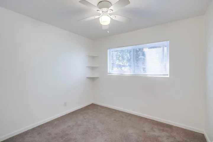 2948 54 Reynard Way, San Diego, California 92103