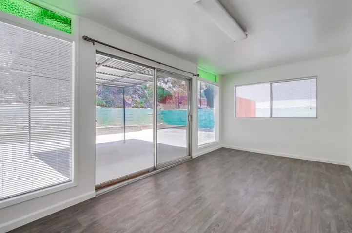 2948 54 Reynard Way, San Diego, California 92103