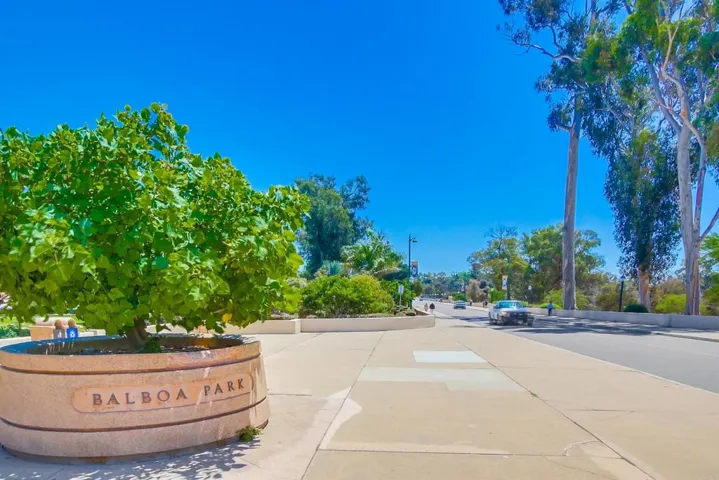 2948 54 Reynard Way, San Diego, California 92103