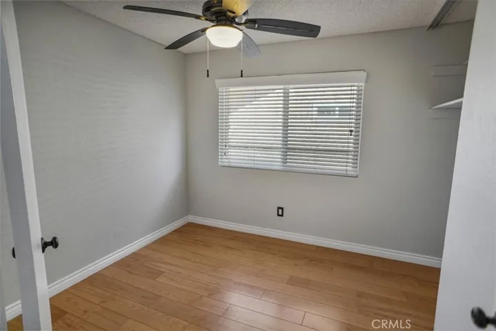 23121 Magnolia Glen Drive, Valencia, California 91354