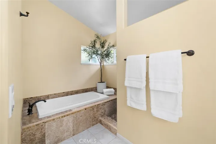 430 Sandercock Street, San Luis Obispo, California 93401