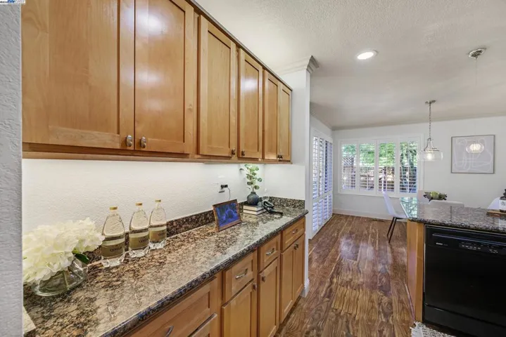 7539 Rolling Hills Cir, Dublin, California 94568