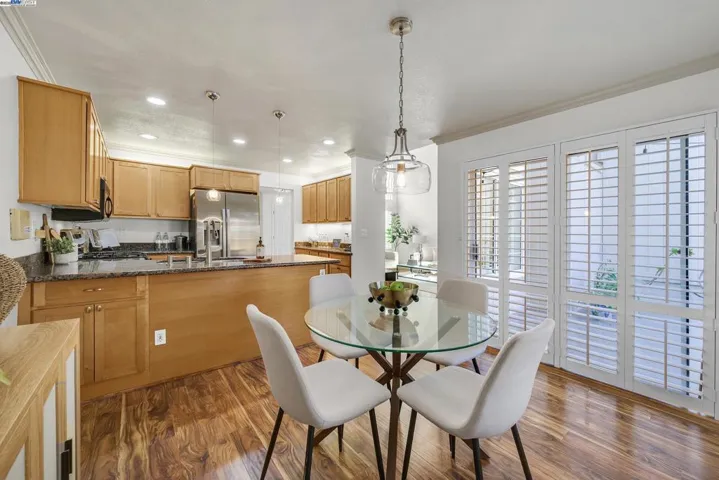 7539 Rolling Hills Cir, Dublin, California 94568