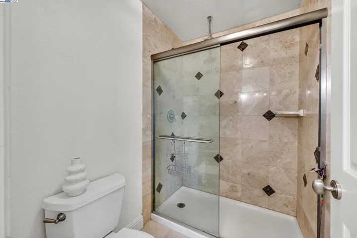 7539 Rolling Hills Cir, Dublin, California 94568