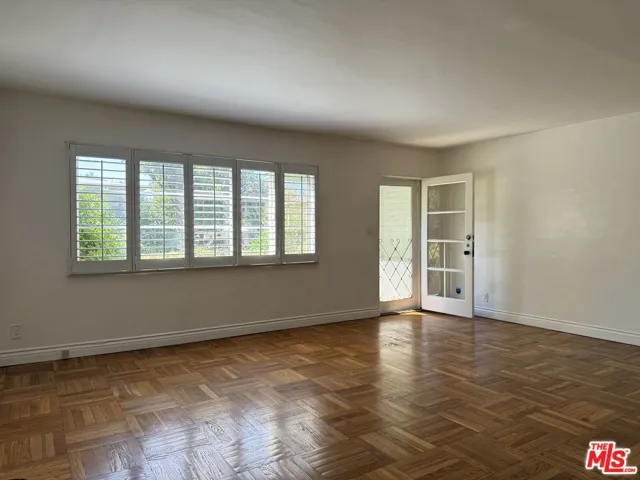 5183 Village, Los Angeles, California 90016