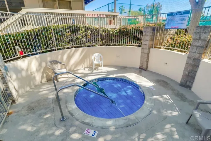 441 S Sierra Avenue 307, Solana Beach, California 92075