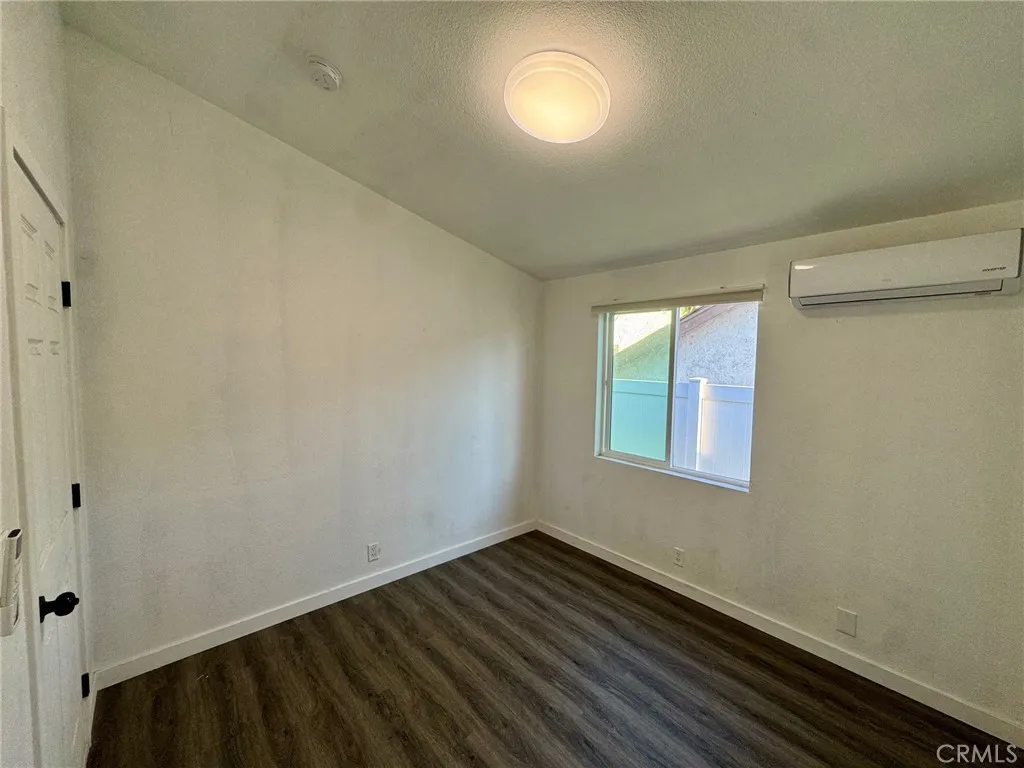 1238 Magnolia Avenue, Long Beach, California 90813 home-pic-18