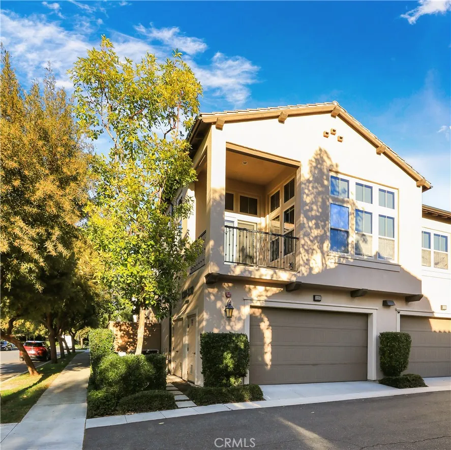 220 Kempton, Irvine, California 92620 home-pic-37