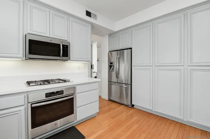 3498 Harwich Dr, Carlsbad, California 92010