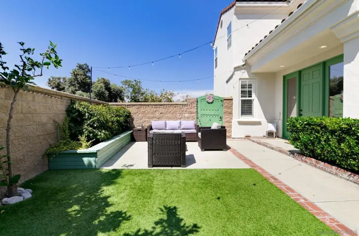 3498 Harwich Dr, Carlsbad, California 92010