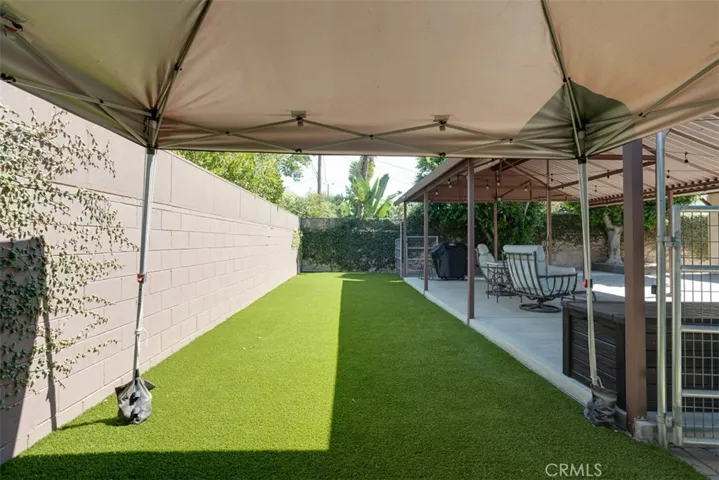 530 S Sparks Street, Burbank, California 91506