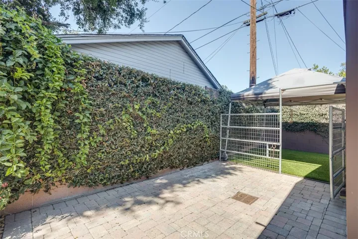 530 S Sparks Street, Burbank, California 91506