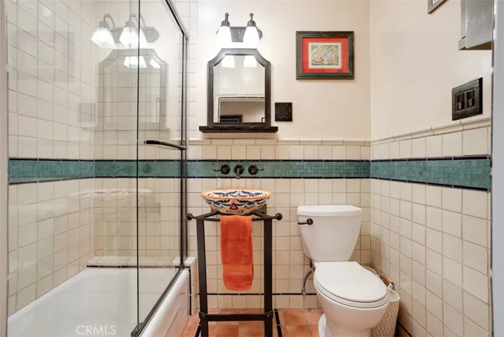 530 S Sparks Street, Burbank, California 91506