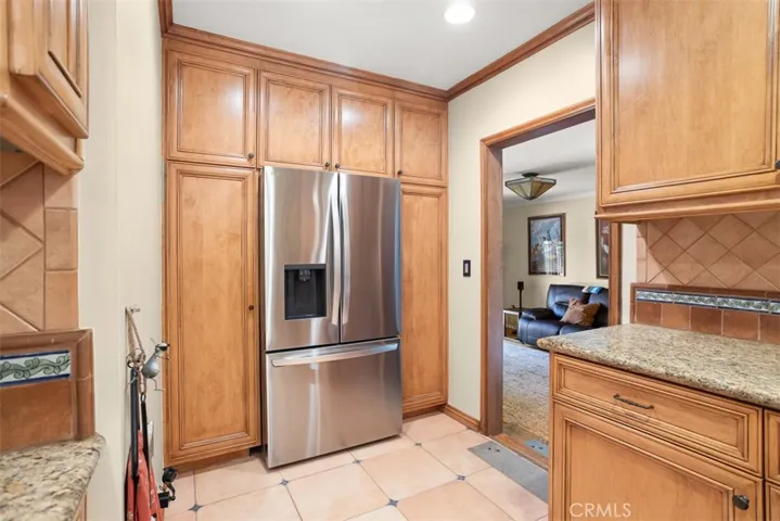 530 S Sparks Street, Burbank, California 91506