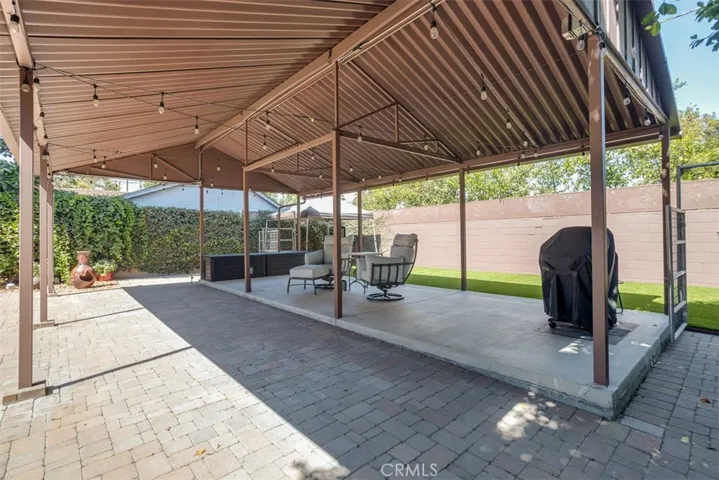 530 S Sparks Street, Burbank, California 91506