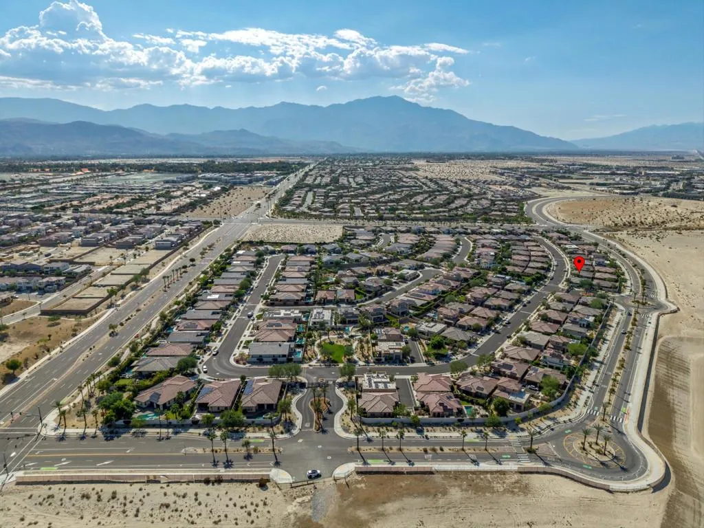 74358 Millennia Way, Palm Desert, California 92211 home-pic-25