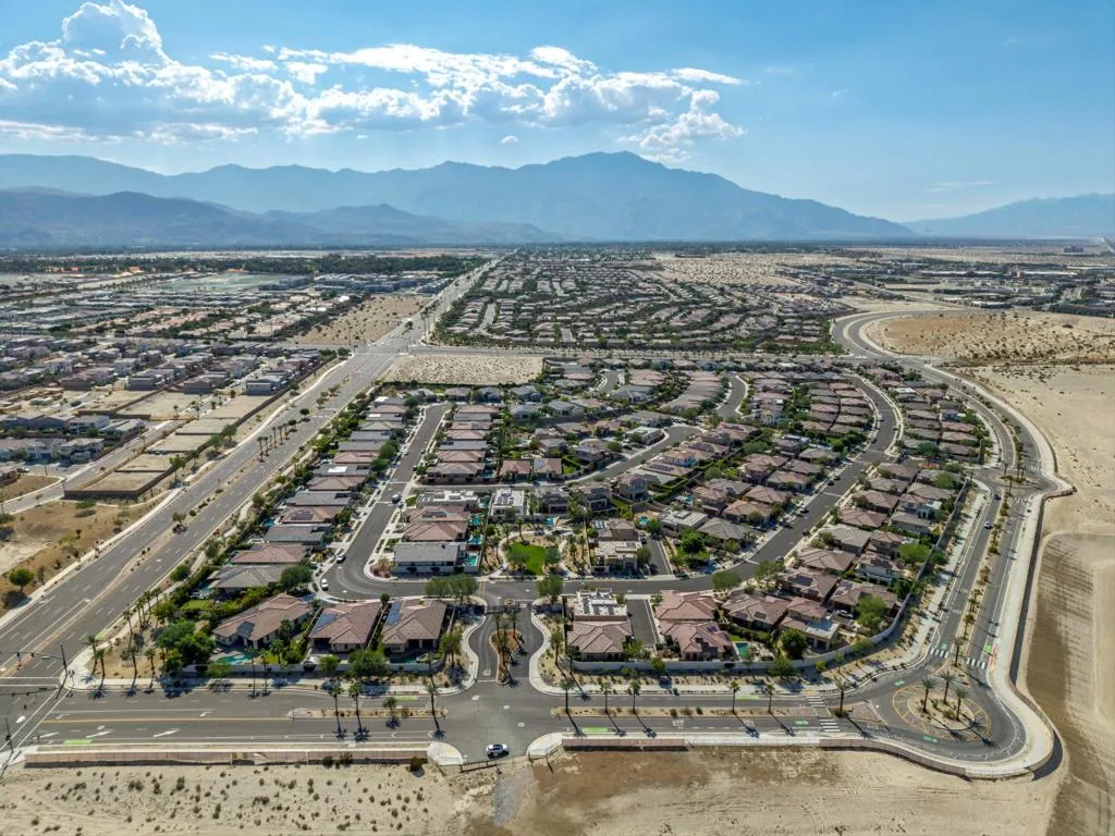 74358 Millennia Way, Palm Desert, California 92211 home-pic-34
