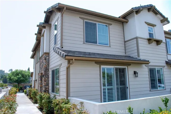 18098 Burke Lane, Yorba Linda, California 92886