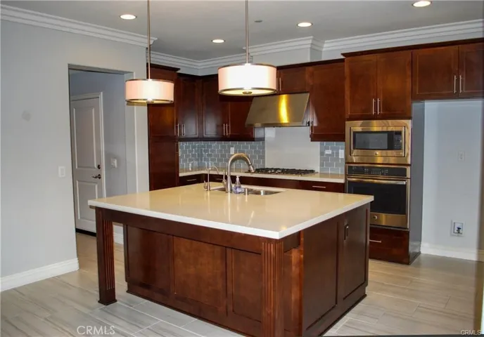 18098 Burke Lane, Yorba Linda, California 92886